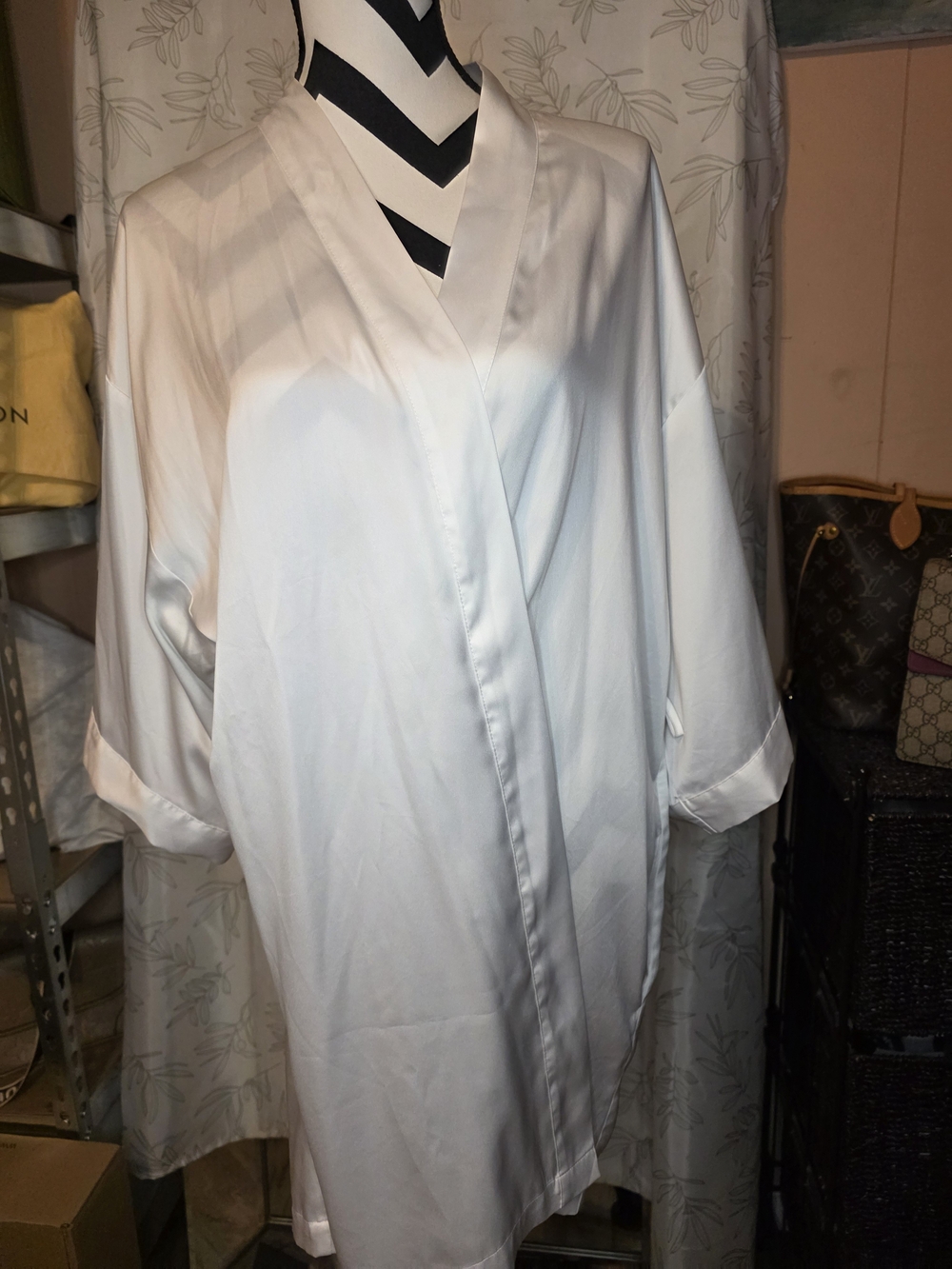 Victoria's Secret White Satin Bride Robe with Rhinestone Script - Picture 3 of 12
